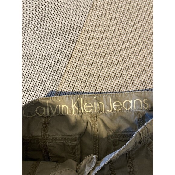 Calvin Klein‎ Women's Cropped Cargo Shorts Size 8 - Picture 4 of 6